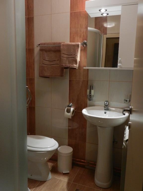 Guesthouse Ellite Požarevac الغرفة الصورة